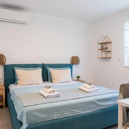 Lejlighed Mit Whirlpool, Pool Und Garten In Vabriga Nahe Porec - Oaza Maslina Tar-Vabriga
